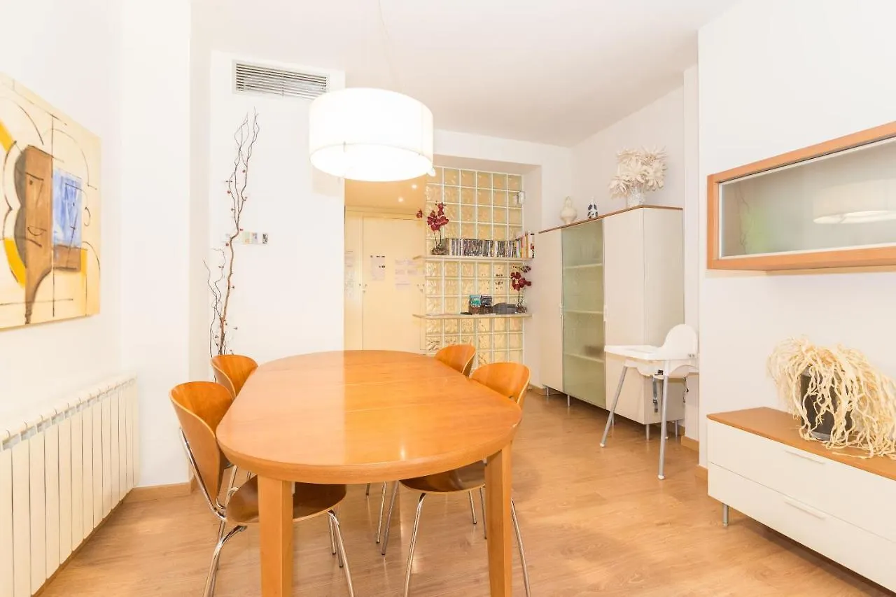 Apartment Guell Barcelona Spain